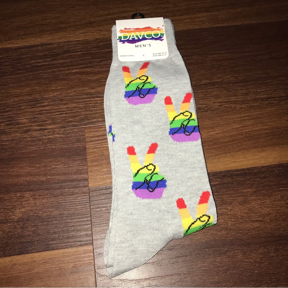 Davco Rainbow Pride - Peace Socks Unisex NWT